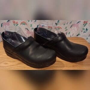 NWOT Dansko ProXP Black Leather Non-Slip Waterproof Orthotic Clog Shoe SZ 7.5